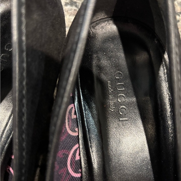 Authentic Gucci shoes - Picture 5 of 8